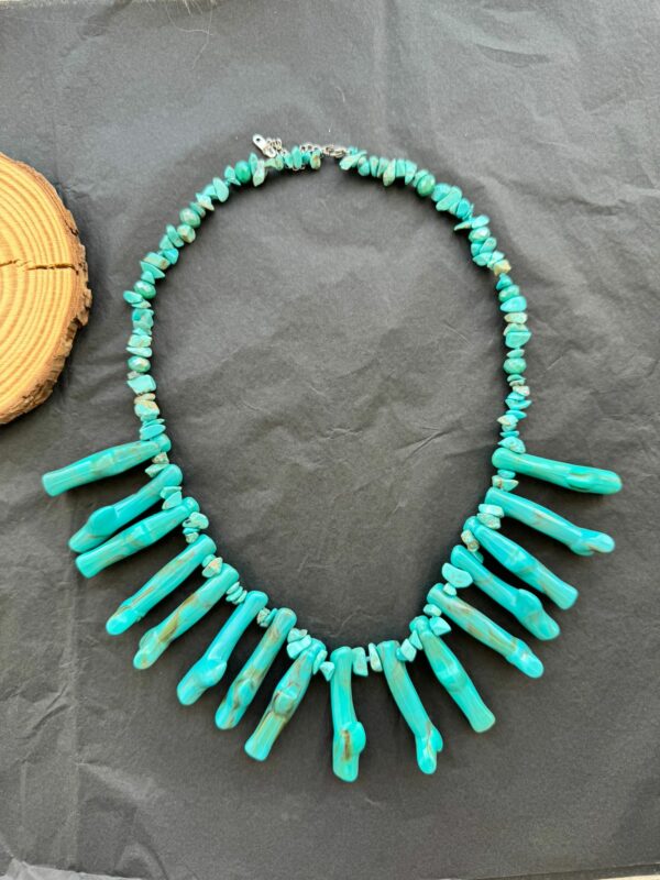 COLLAR-estilo-africano-imitando-hueso-espectacular
