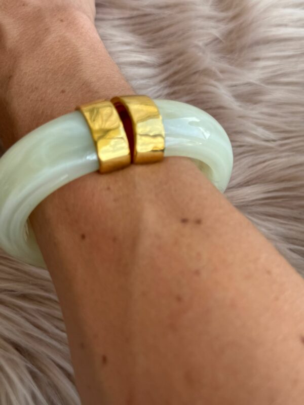 Pulsera-Pulsera-nacar-Pulseras-de-acero-tipo-nacarada-con-detalle-de-pietra